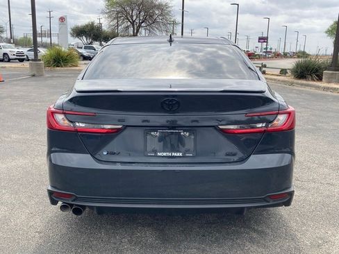 Certified 2025 Toyota Camry SE w/ Convenience Package image 6