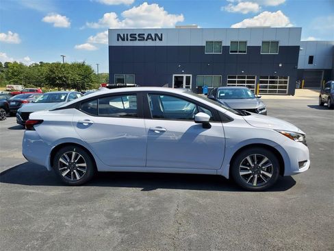 New 2025 Nissan Versa SV w/ Trunk Package image 2