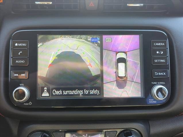 Used 2023 Nissan Kicks SR w/ SR Premium Package FWD image 13