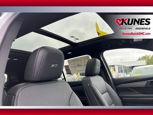 New 2026 Buick Enclave Sport Touring w/ Power Package image 66