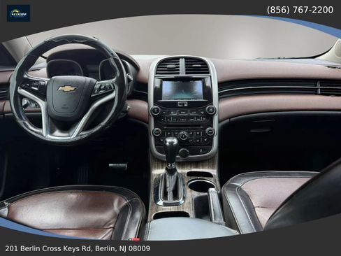 Used 2015 Chevrolet Malibu LTZ FWD image 16