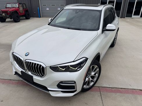 Used 2020 BMW X5 sDrive40i w/ Premium Package image 9