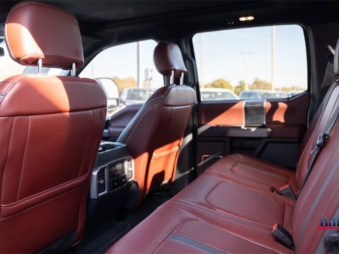 Used 2022 Ford F250 Platinum w/ FX4 Off-Road Package image 13