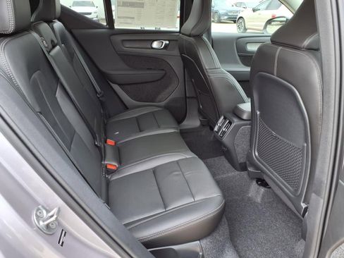 New 2026 Volvo XC40 B4 Plus w/ Protection Package Premier image 10