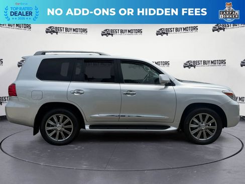 Used 2011 Lexus LX 570 4WD w/ Luxury Pkg w/Pre-crash image 8