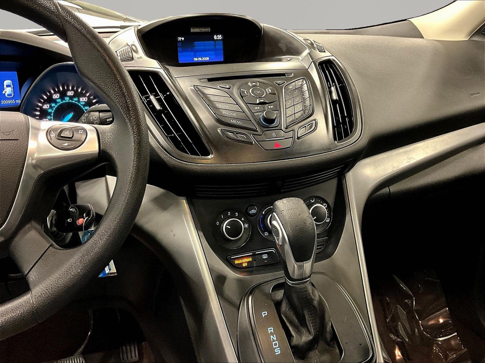 Used 2015 Ford Escape SE AWD/4WD image 9