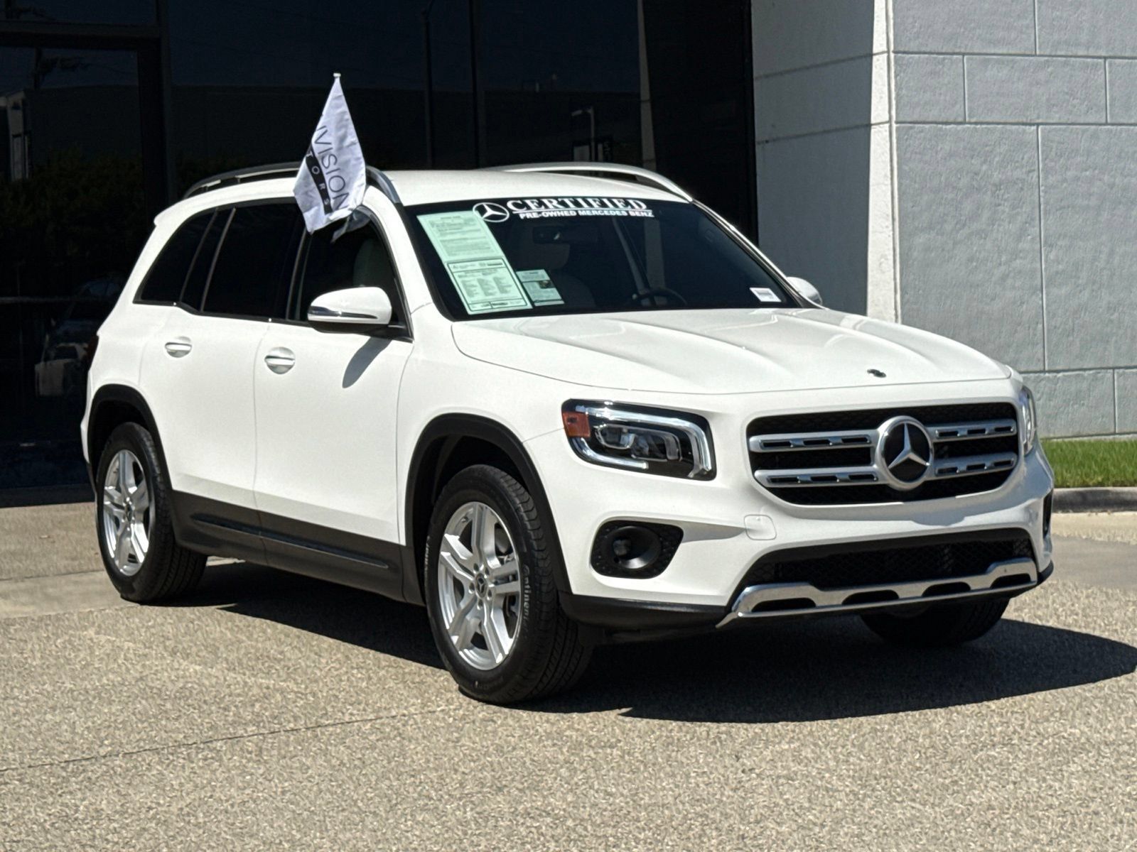 Used 2022 Mercedes-Benz GLB 250 image 8
