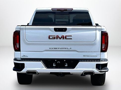 Used 2023 GMC Sierra 1500 Denali w/ Denali Reserve Package AWD/4WD image 5