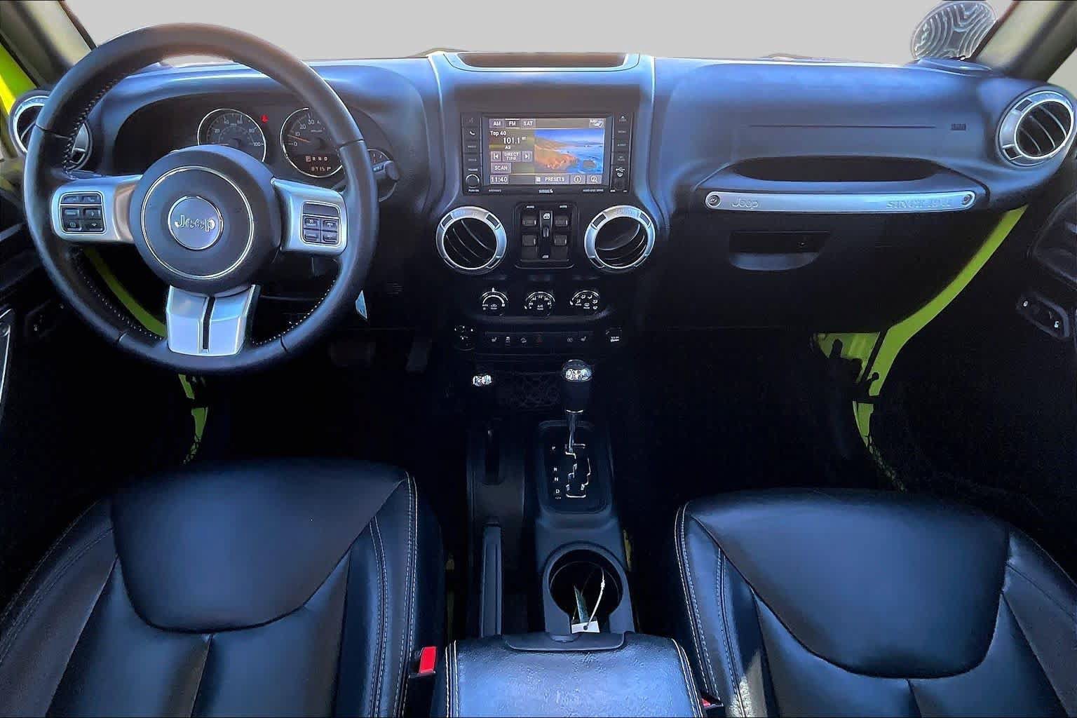 Used 2016 Jeep Wrangler Unlimited Rubicon AWD/4WD image 14