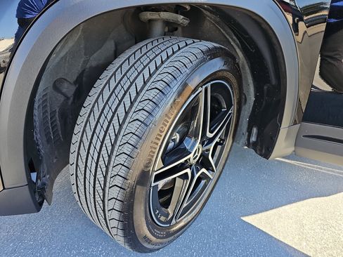 Used 2022 Mercedes-Benz GLA 250 image 32