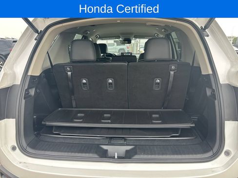 Used 2025 Honda Pilot EX-L image 13