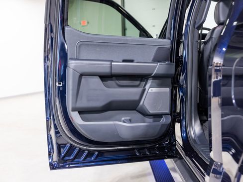 Used 2025 Ford F150 Lariat w/ Equipment Group 501A Mid image 30