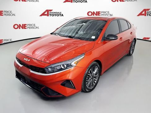 Used 2022 Kia Forte GT-Line w/ GT-Line Premium Package FWD image 3