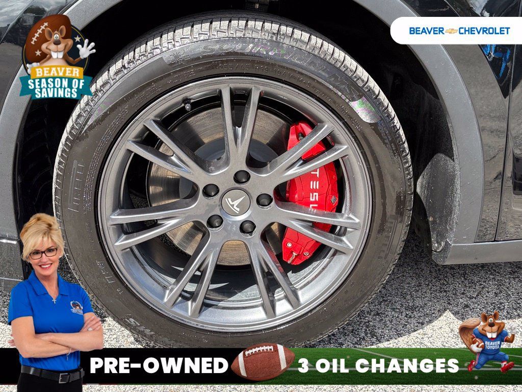 Used 2025 Tesla Model Y Long Range RWD image 10