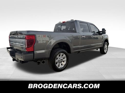 Used 2022 Ford F250 Platinum image 3