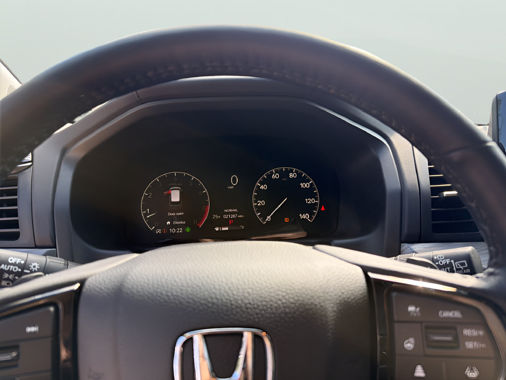Used 2025 Honda Odyssey Elite image 20