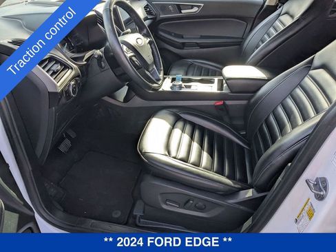 Used 2024 Ford Edge SEL image 17