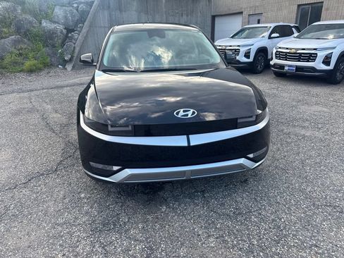 Certified 2024 Hyundai Ioniq 5 SEL RWD image 9