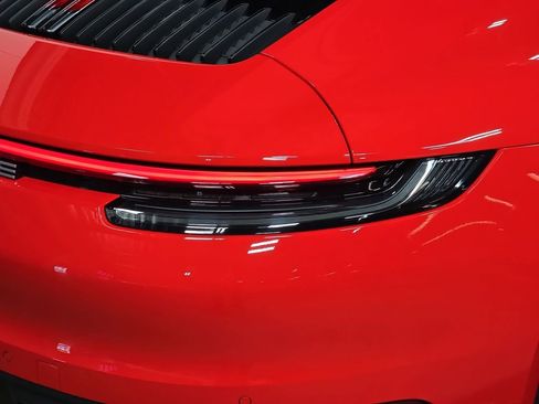 Certified 2024 Porsche 911 Carrera RWD image 30