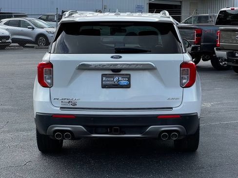 Used 2022 Ford Explorer Platinum w/ Equipment Group 601A AWD/4WD image 4