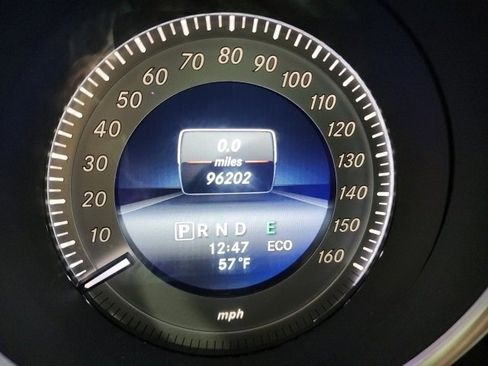 Used 2014 Mercedes-Benz C 300 4MATIC Sedan image 31