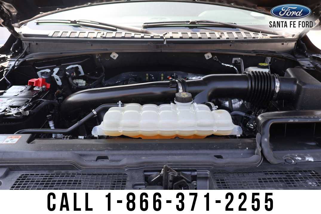 Used 2024 Ford Expedition XLT AWD/4WD image 29