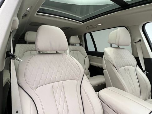Used 2020 BMW X7 xDrive40i w/ Parking Assistance Package image 7