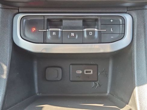Used 2021 GMC Acadia SLE w/ Driver Convenience Package AWD/4WD image 26