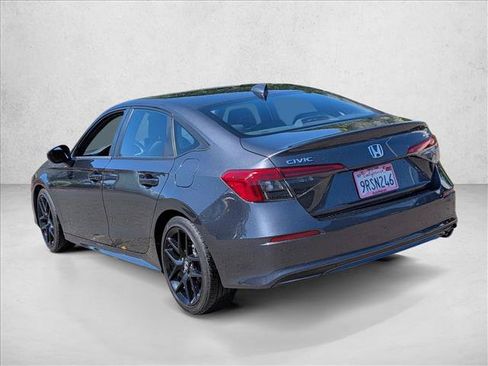 Used 2023 Honda Civic Sport image 7