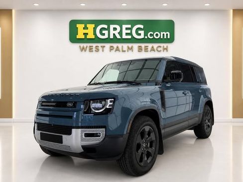 Used 2024 Land Rover Defender 110 S AWD/4WD image 4
