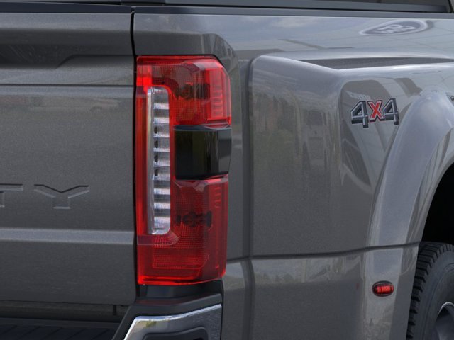 New 2026 Ford F450 Lariat w/ Lariat Ultimate Package AWD/4WD image 23