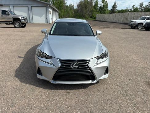 Used 2017 Lexus IS 200t RWD image 2