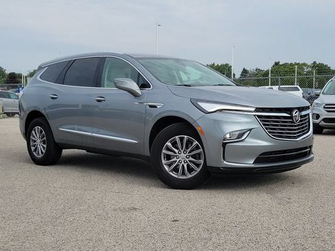 Used 2023 Buick Enclave Essence w/ LPO, Floor Liner Package FWD image 1