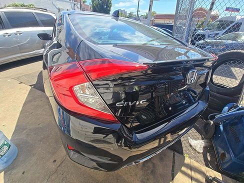 Used 2020 Honda Civic EX image 8