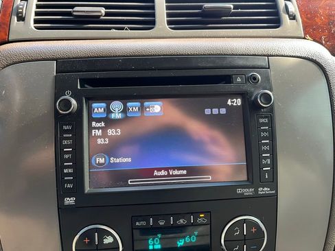 Used 2014 GMC Sierra 2500 SLT w/ SLT Convenience Package image 34