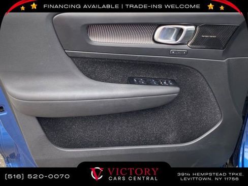 Used 2021 Volvo XC40 T5 R-Design w/ Advanced Package image 14