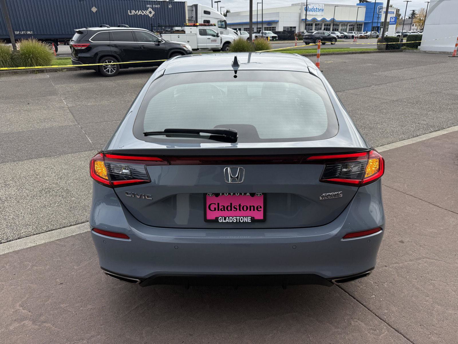 Used 2023 Honda Civic Sport Touring image 5