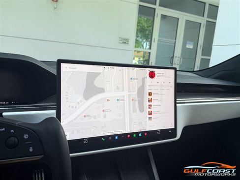 Used 2022 Tesla Model S Plaid AWD/4WD image 16