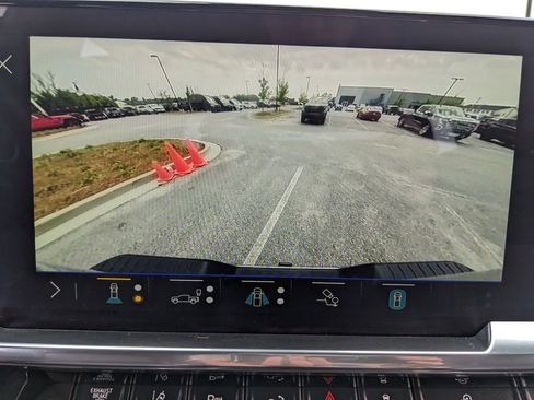 Used 2025 Chevrolet Silverado 2500 High Country w/ High Country Premium Package image 40