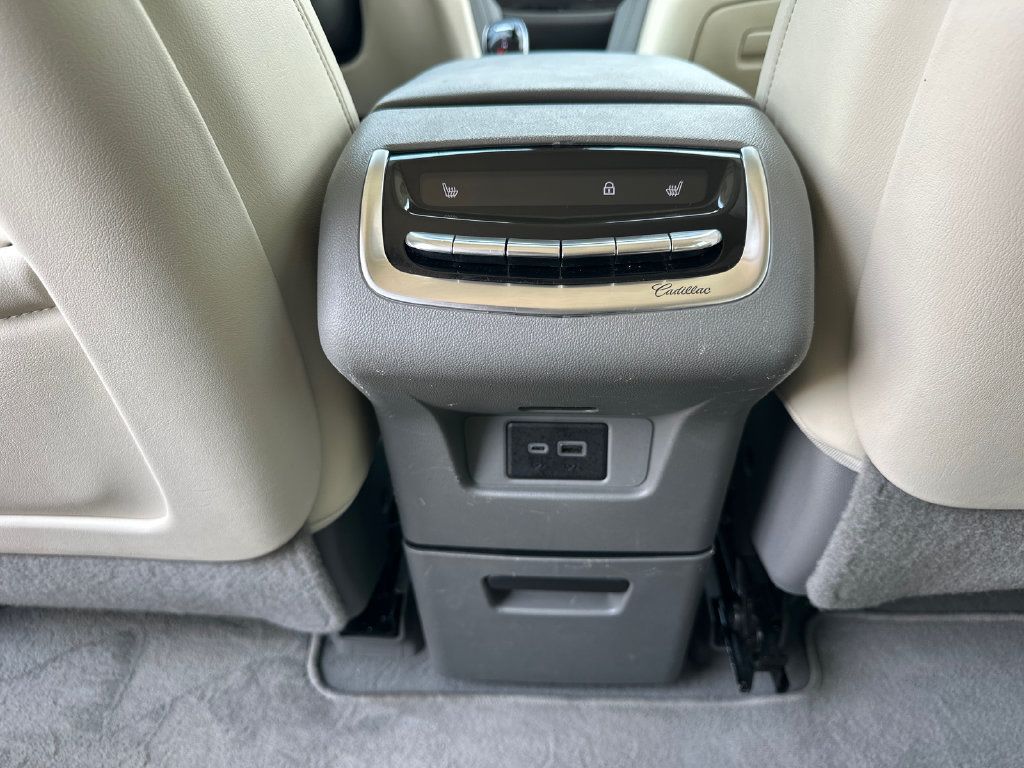 Certified 2023 Cadillac XT6 Premium Luxury w/ Technology Package AWD/4WD image 24