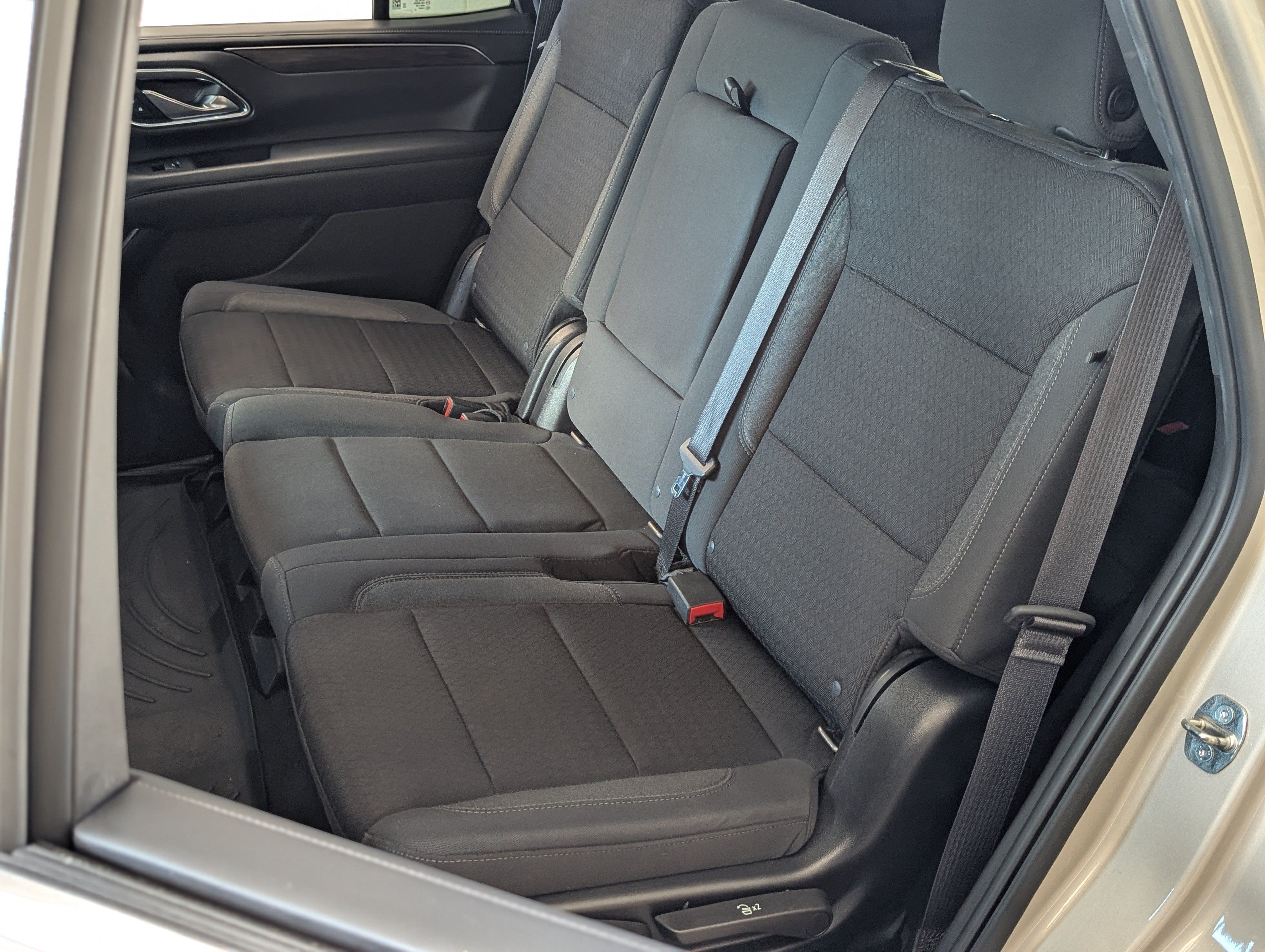 Used 2021 Chevrolet Tahoe LS AWD/4WD image 17