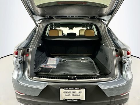 New 2026 Porsche Cayenne AWD/4WD image 28