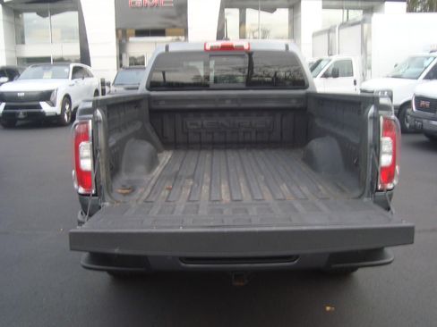 Used 2020 GMC Canyon Denali image 7