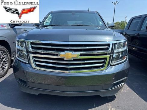 Used 2019 Chevrolet Tahoe LS RWD image 2