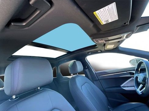 Used 2023 Audi Q3 2.0T Premium Plus w/ Premium Plus Package image 17