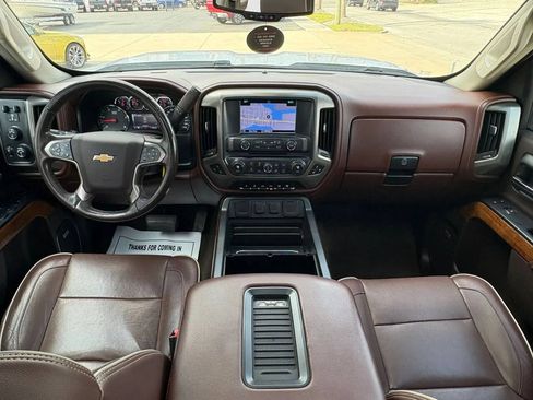 Used 2016 Chevrolet Silverado 2500 High Country w/ Duramax Plus Package AWD/4WD image 18