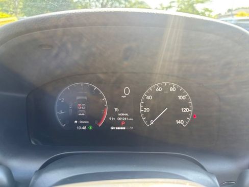 Certified 2027 Honda HR-V LX image 25
