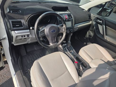 Used 2015 Subaru Forester 2.5i Touring w/ Eyesight & Navigation System AWD/4WD image 10