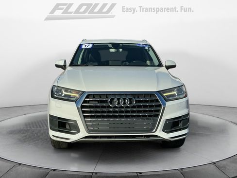 Used 2017 Audi Q7 3.0T Premium Plus image 2