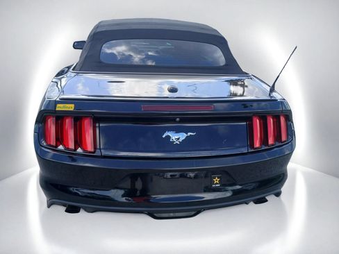 Used 2016 Ford Mustang Premium RWD image 4